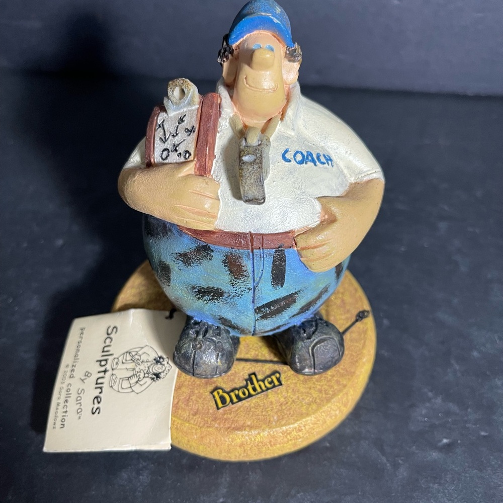 Vtg 2003 Sara Meadows Handcrafted American Pottery Clay Art Coach  T80